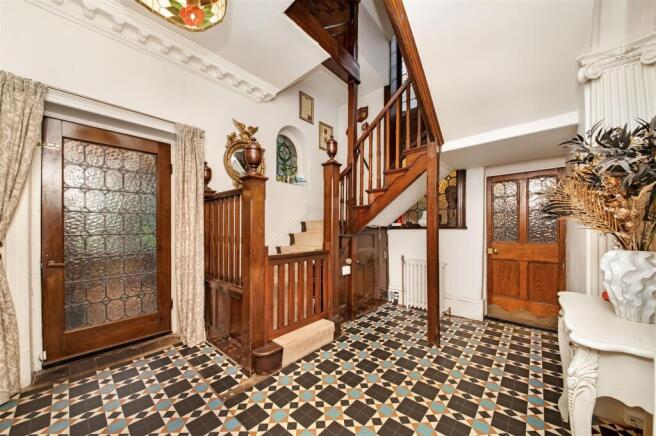 4 bed Character Property for sale Image 5
