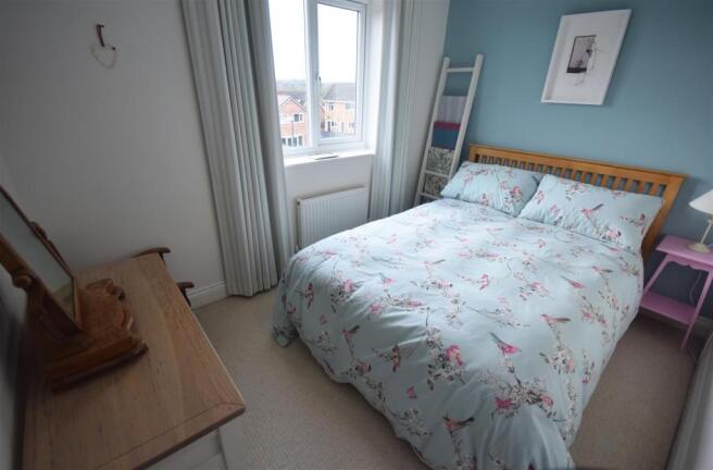 Bed2.jpg