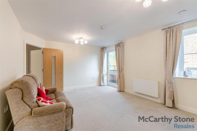 1 bed Apartment for sale Image 4