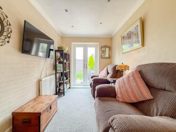 3 bed Bungalow for sale Image 6