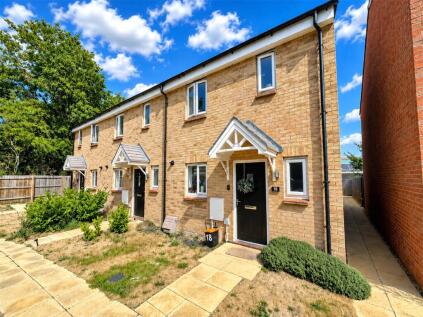 Folkestone Close, Bourne, Lincolnshire, PE10