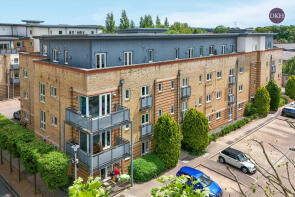 9, Central Heights, Manhattan Avenue, Watford WD18 7AG