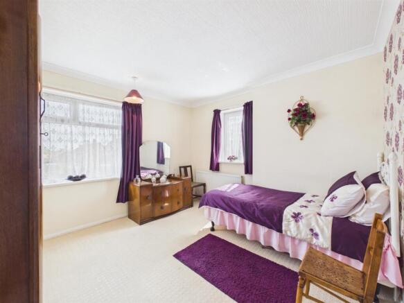 3 bed Semi-Detached for sale Image 5