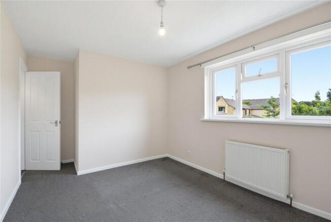 3 bed Terraced for sale Image 11