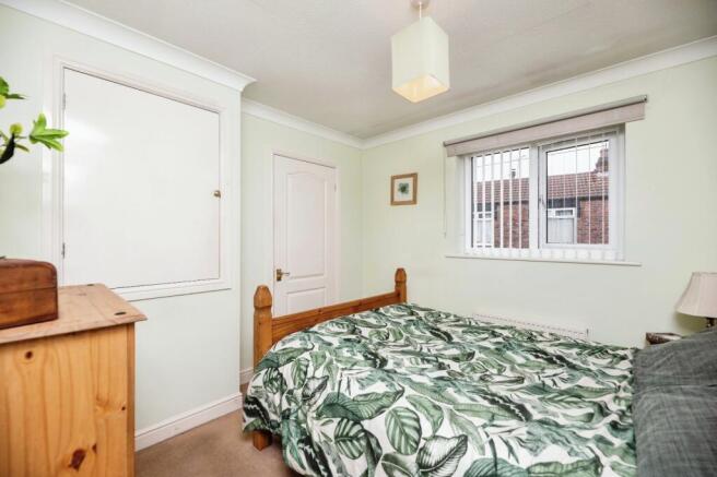 2 bed Terraced for sale Image 7