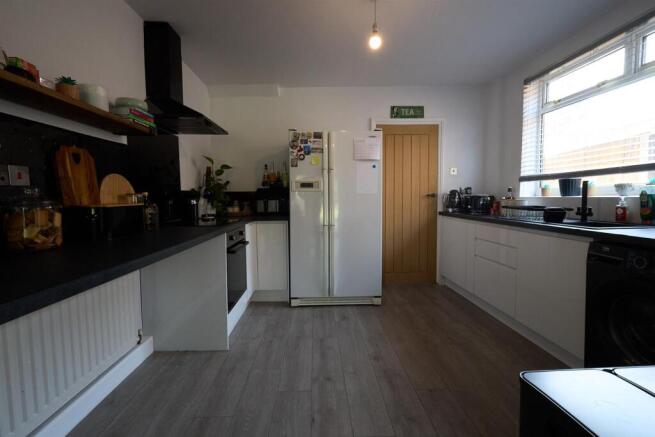 Refitted Breakfast Kitchen to Rear