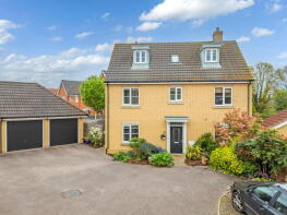 70, School Avenue, Laindon, Basildon SS15 6GJ