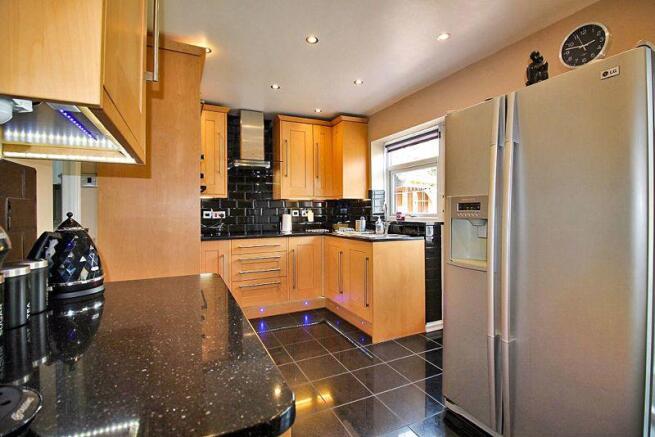 KITCHEN/DINER