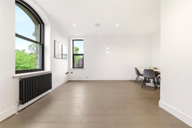 1 bed Apartment for sale Image 8