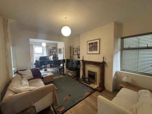 Towy Terrace, Ffairfach, Llandeilo, Carmarthenshire. photo 4