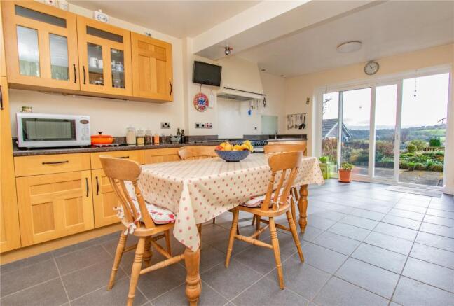 Kitchen / Diner