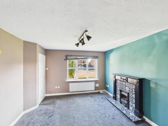 3 bed Semi-Detached for sale Image 5