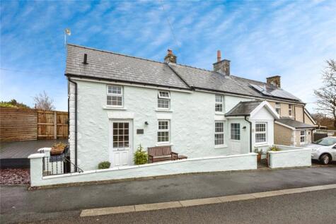 Panteg Cross, Llandysul, Ceredigion, SA44