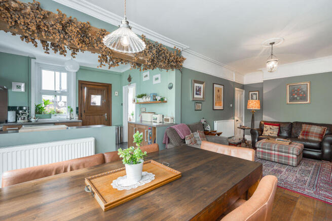 Sitting / Dining Room