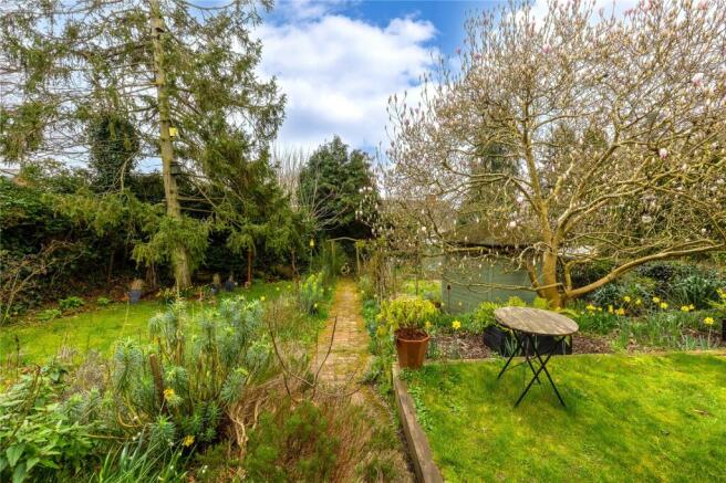 Park Hill, Ampthill, Bedfordshire, MK45 photo 4