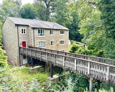 Stepping Stones, East Morton, BD20