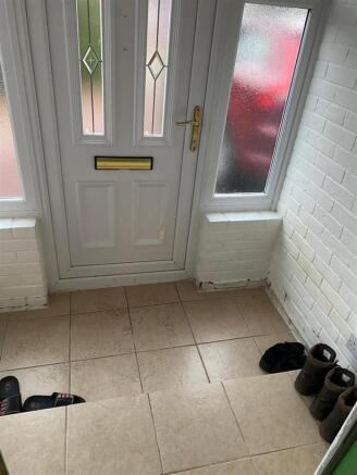 PHOTO-2025-11-04-17-17-33 3.jpg