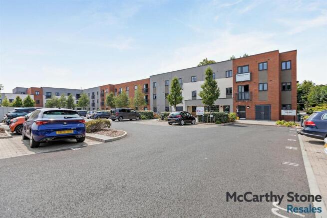 Kingfisher Court