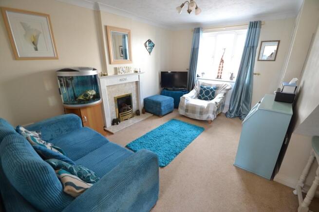 lounge 1