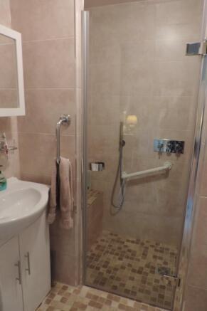 WET ROOM