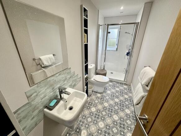 3 bed Detached for sale Image 7