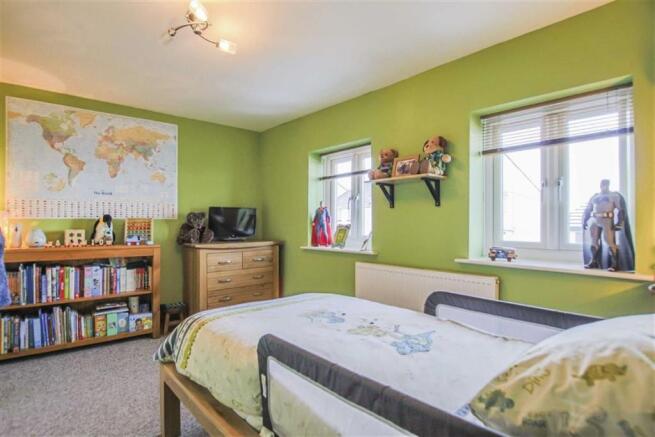 Photo 11