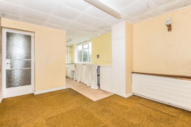 Extended Lounge and