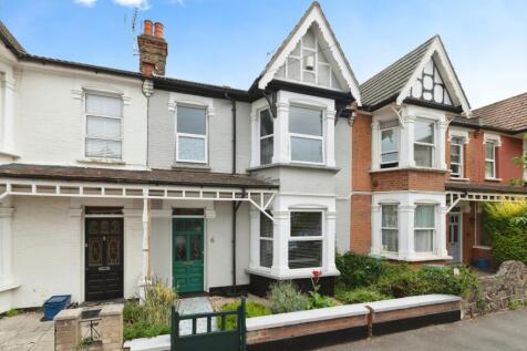 Fleetwood Avenue, WESTCLIFF-ON-SEA, Essex, SS0
