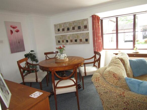 2 bed Detached Bungalow for sale Image 11
