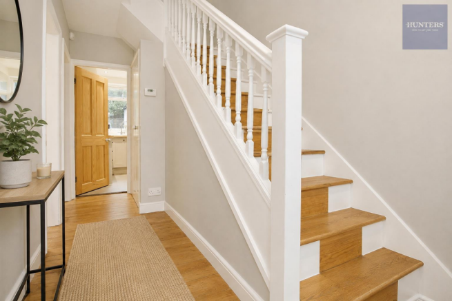 3 bed Semi-Detached for sale Image 9