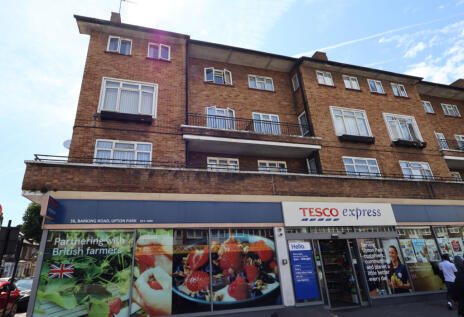 London, E6