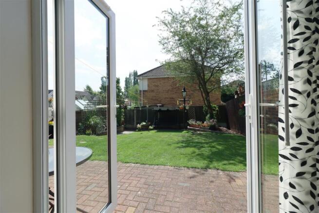Dining Room to Garden