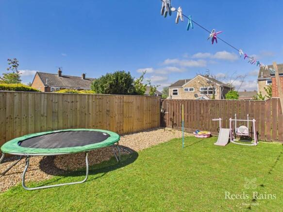 2 bed Bungalow for sale Image 11