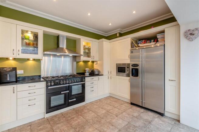8636185-interior10.jpg