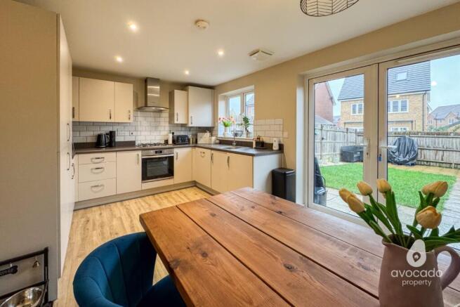 Allen Way, Shinfield Meadows, RG2 photo 2