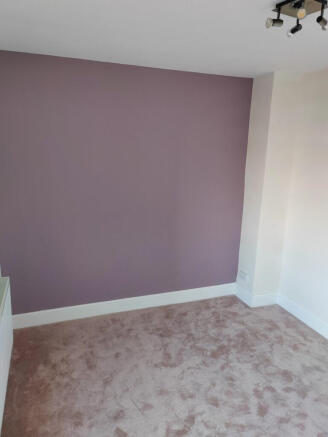 2 bed Semi-Detached to rent Image 6