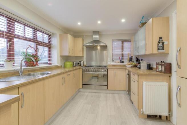 Kitchen.jpg
