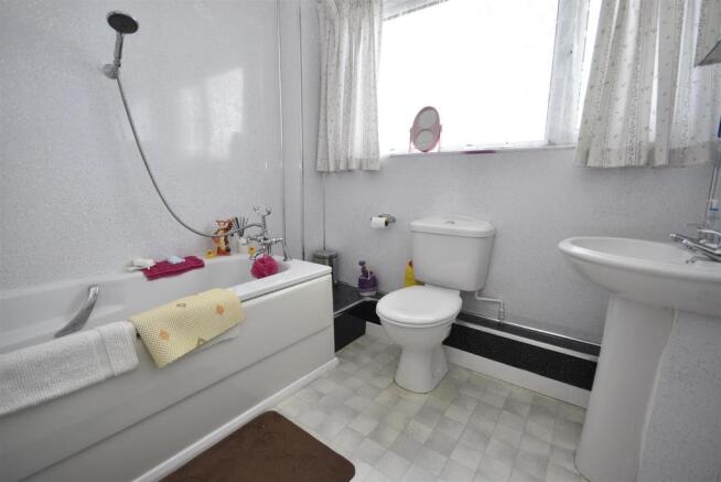 bathroom.JPG