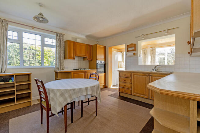 Kitchen-1 T202610151432.jpg