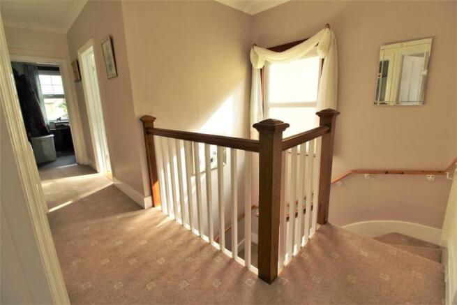 FIRST FLOOR LANDING