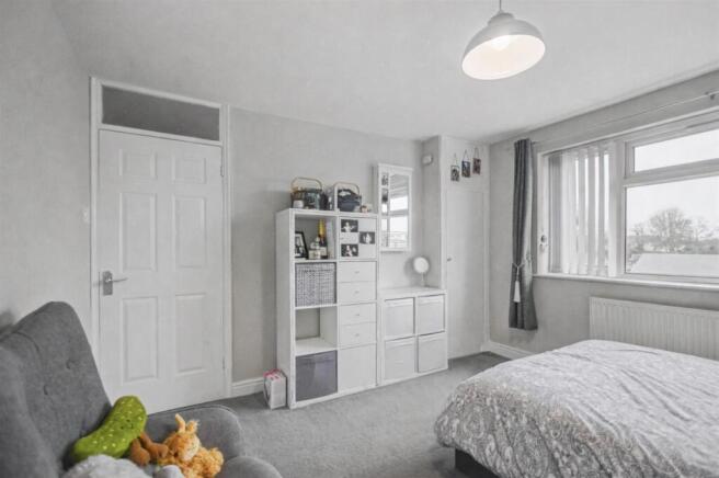 Bedroom 4_2.jpeg