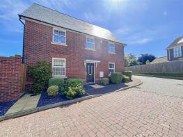2, Augers Crescent, Bexhill TN39 4FN
