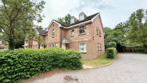 3, Poplar Close, Bracknell RG12 9GD