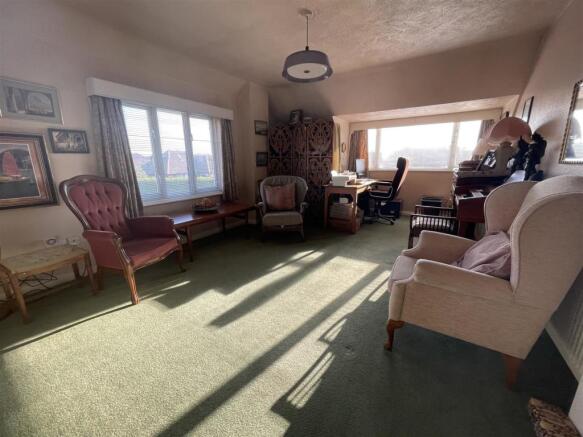 FIRST FLOOR BEDROOM 2