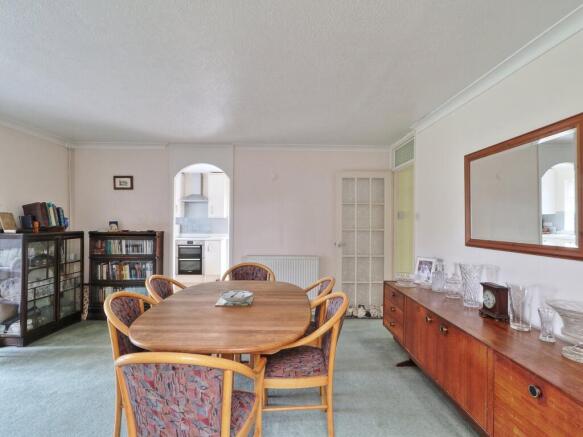 Meadow Close, Little Paxton, St Neots, PE19 photo 4