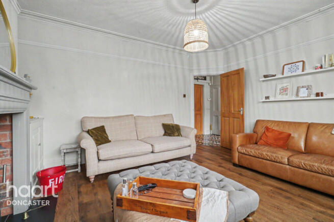 3 bed Terraced for sale Image 8