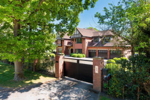 40, Fletsand Road, Wilmslow SK9 2AB