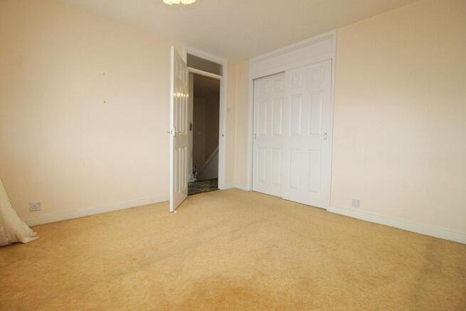 2 bed Terraced for sale Image 10