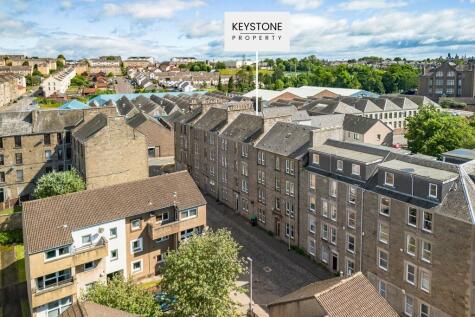 3/R, 23 Ogilvie Street, Dundee. DD4 6SE