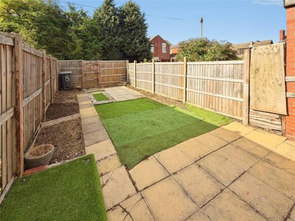 3 bed Terraced for sale Image 3